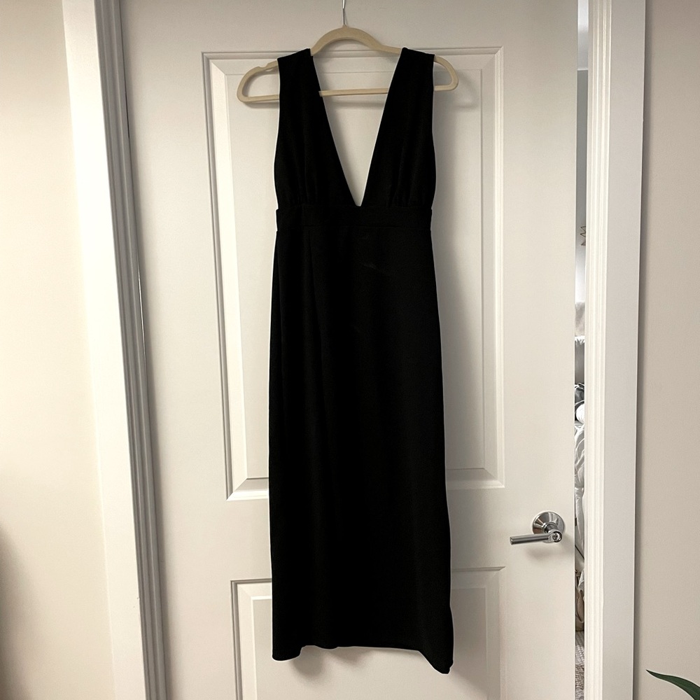 High-slit black dress